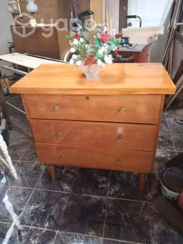 Cómoda de Madera