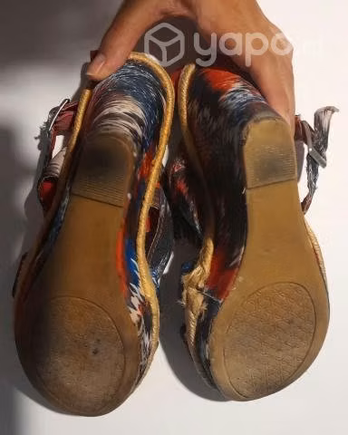 Chalas Multicolor Via Rosmini N° 36 Usadas - Imagen 2