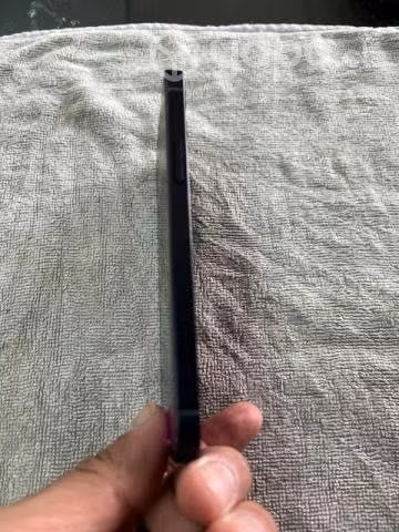iPhone 12,