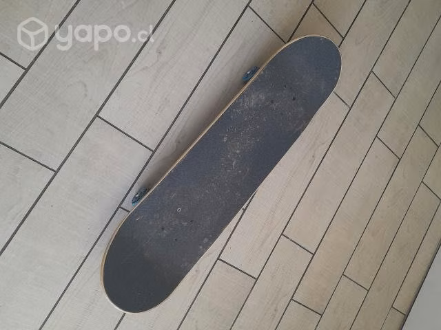Skateboard Santa Cruz completo 8" casi nuevo