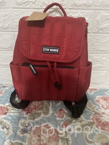 Bellas mochilas y carteras nuevas 100% originales