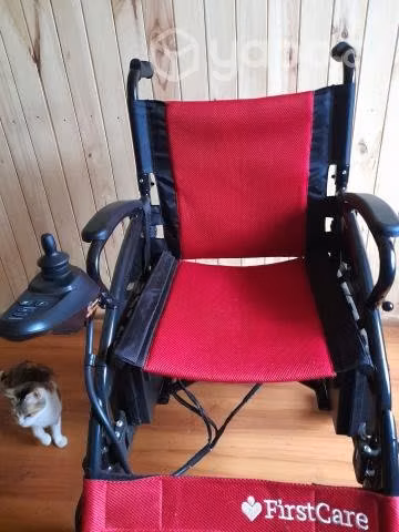 Silla de ruedas eléctrica sin uso