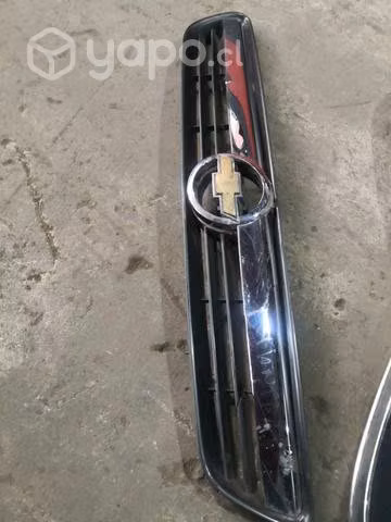 Mascara Chevrolet montana