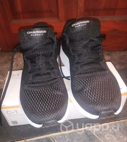 Zapatillas Under Amuor