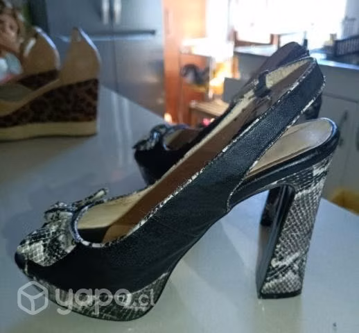 Zapatos HTL 38 usadas  línea 3