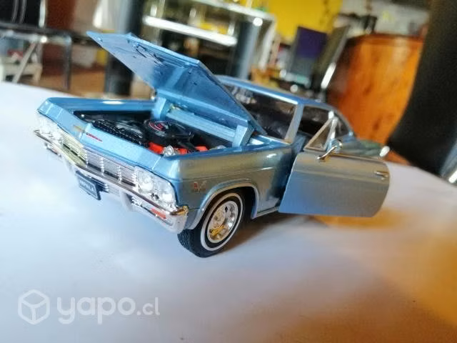Auto Escala 1/24 - Imagen 2