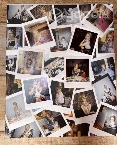 Blackpink Rosé - R photobook (special edition)