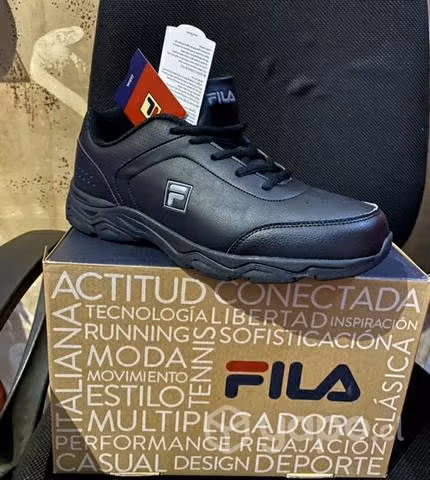 Zapatilla Fila Negras Colegio 36 al 41