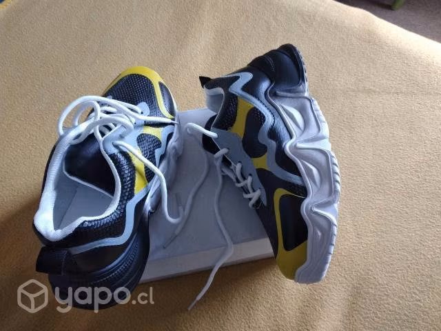 Zapatillas nuevas