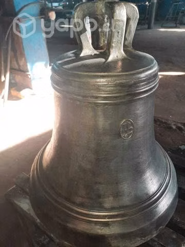 Campana de bronce antigua fundicion libertad