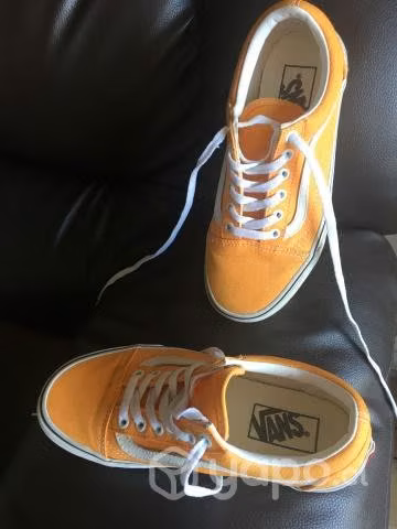 Zapatillas marca Vans