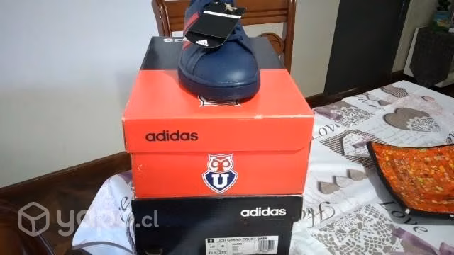 Zapatilla de la U