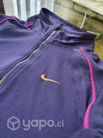 Ropa de marca que le quedo chica a mi hijo - Imagen 6