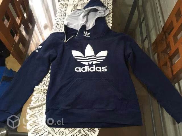 Ropa de marca que le quedo chica a mi hijo - Imagen 2