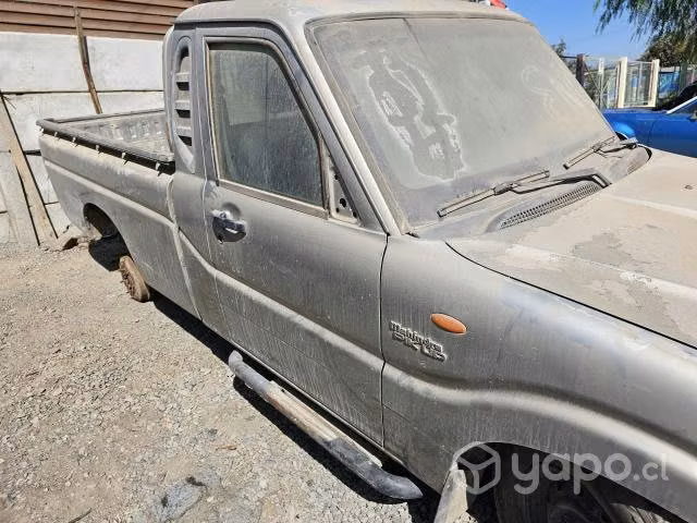 Puerta mahindra pick up - Imagen 2