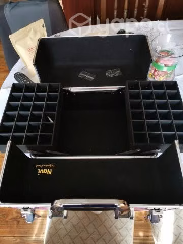 Maleta para Maquillaje y Manicure