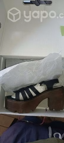 Sandalias sin uso - Imagen 4