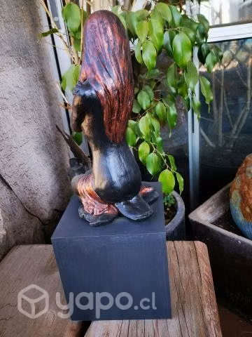 Decoración – Mulata sobre plinto - Imagen 6