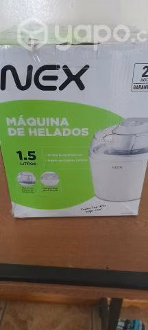 Maquina de helados . Vaporera .zapatillas sandali