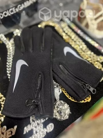 Guante Nike