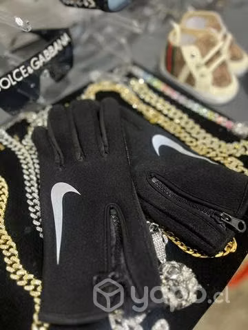 Guante Nike