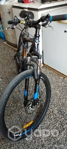 Permuto hermosa bicicleta aro 26 por una de aro 29