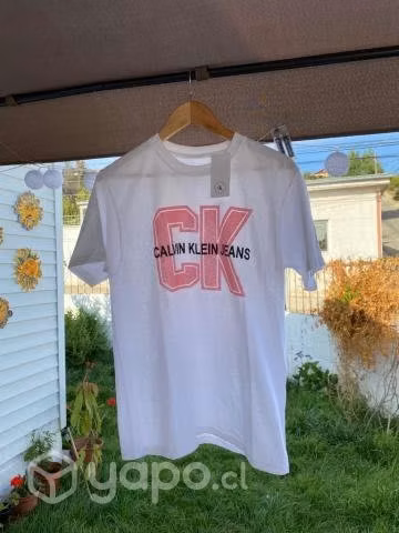 Poleras de MARCA NUEVAS