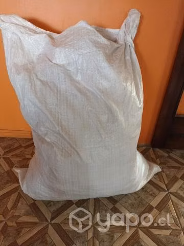 Fardo de ropa italiana