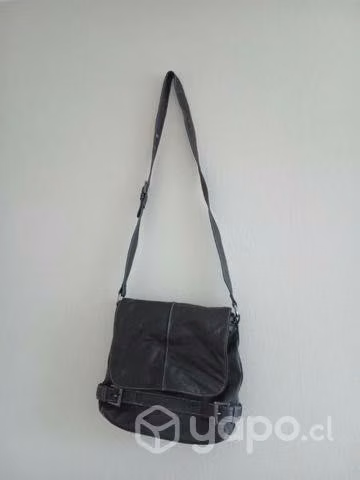 Carteras usadas con algunos detalles por uso. - Imagen 3
