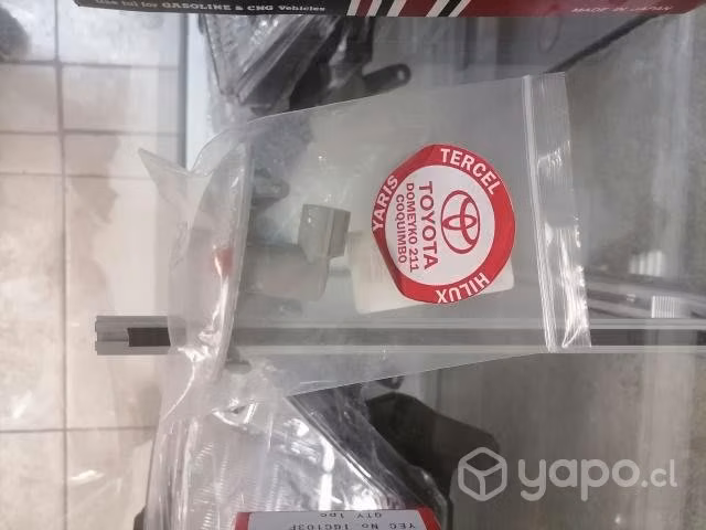 Farol tapabarro Toyota new yaris