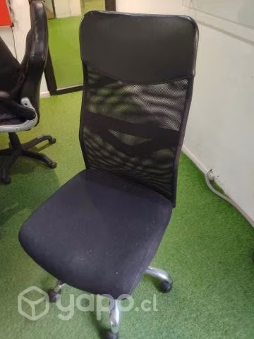 Silla ejecutiva con tela mesh