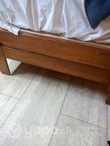 Cama de una plaza y media