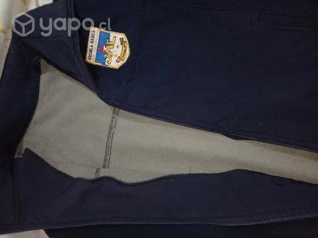 Casaca uniforme Colegio Cardenal Caro - Imagen 2