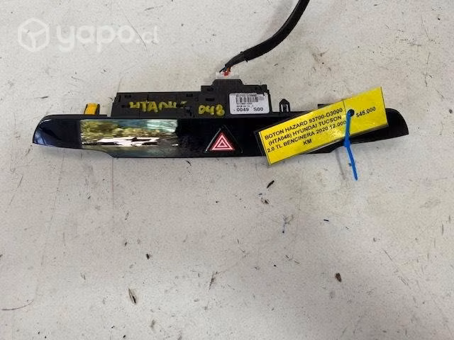 Boton hazard 93700-D3000 (HTA048) Hyundai Tucson 2