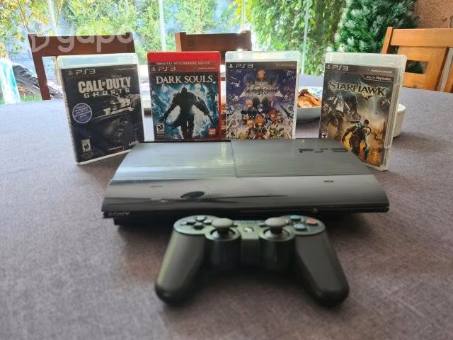 Play Station 3 Slim con 8 juegos