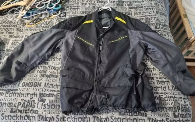 Chaqueta moto