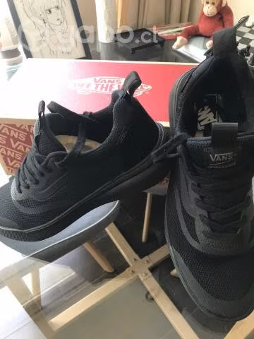 Vans Ultrarange Black