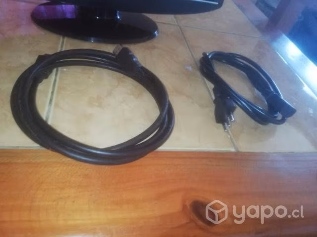 MONITOR LED AOC HD/VGA 15.6 Pulgadas - Imagen 3