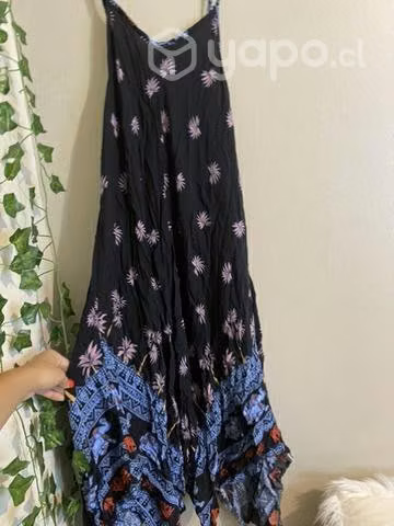 Vestido negro con diseños - Imagen 4