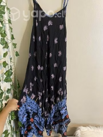 Vestido negro con diseños - Imagen 2
