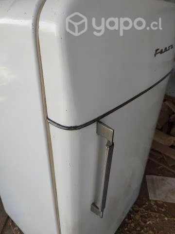 Refrigerador Antiguo Fenza Funcionando
