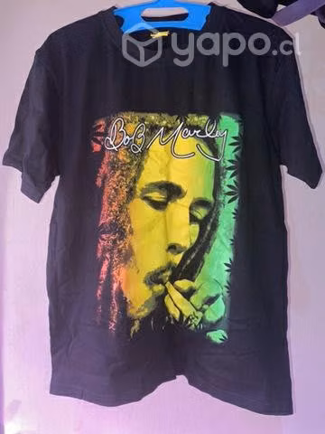 Polera estampada Bob Marley
