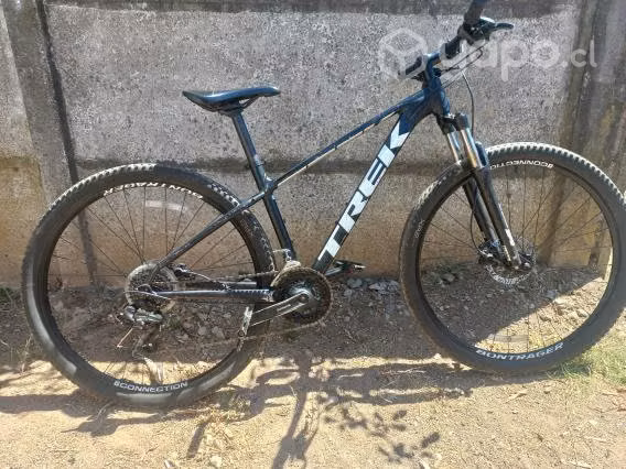 Trek Marlin 5 (talla M)