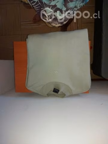 Sudadera suelta ideal para deportes - Imagen 4