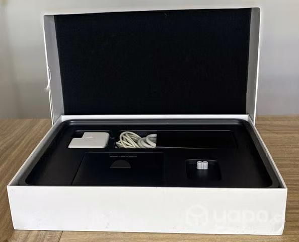 MacBook Air
