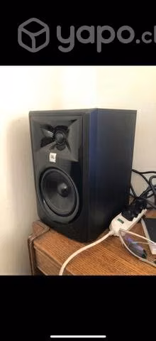 Monitores de estudio jbl 305p mkii