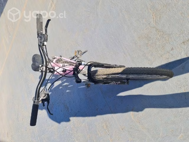 Bicicleta marca lahsen nueva un solo uso