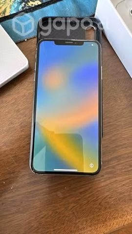 IPhone XS Max 64 GB, estado de bateria 80%