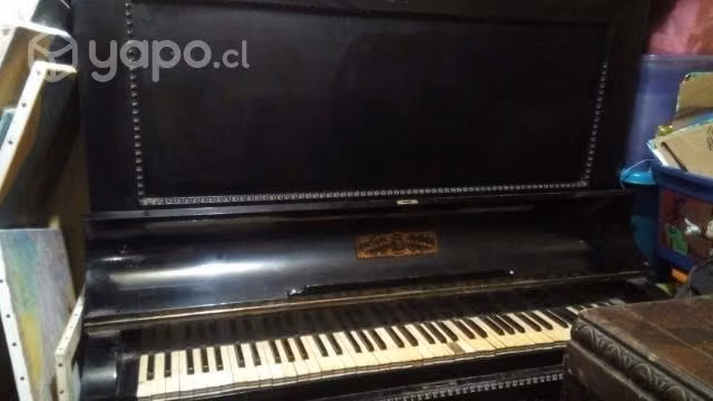 Piano antiguo - Imagen 6