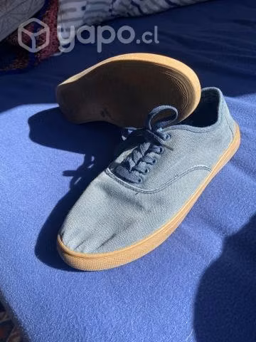 Zapatillas número 43